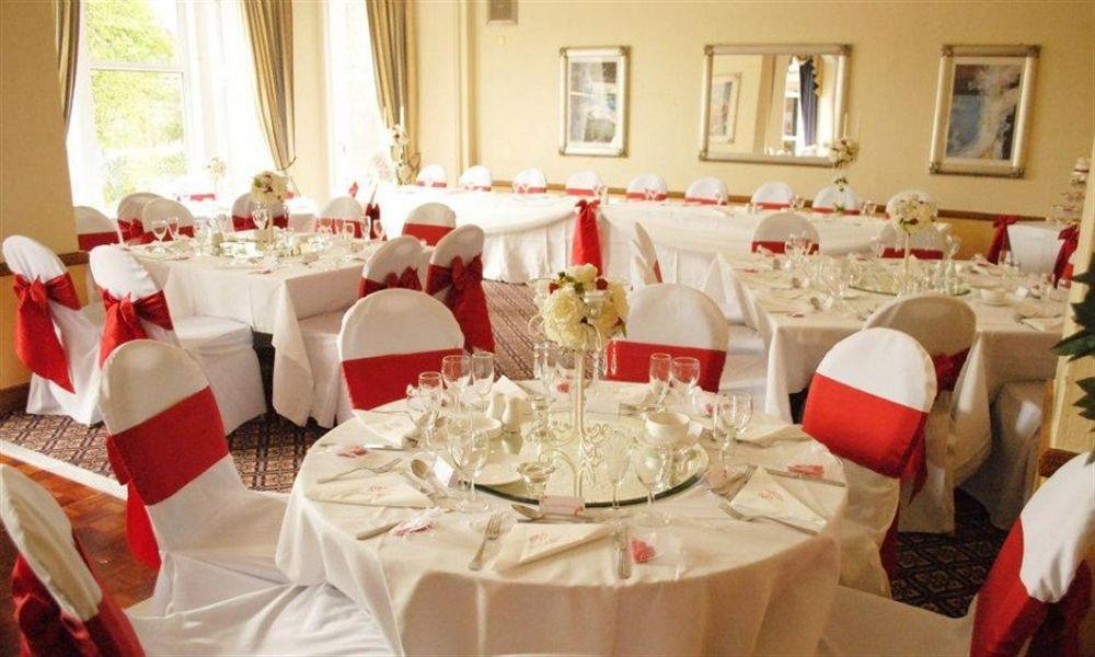 Alma Lodge Hotel Stockport Esterno foto